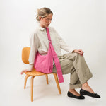THREAD BUBBLEGUM MINI SLOUCHY BAG