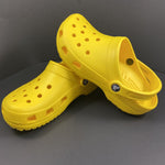 CROCS YELLOW