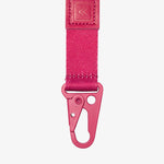 THREAD MAGENTA KEYCHAIN CLIP