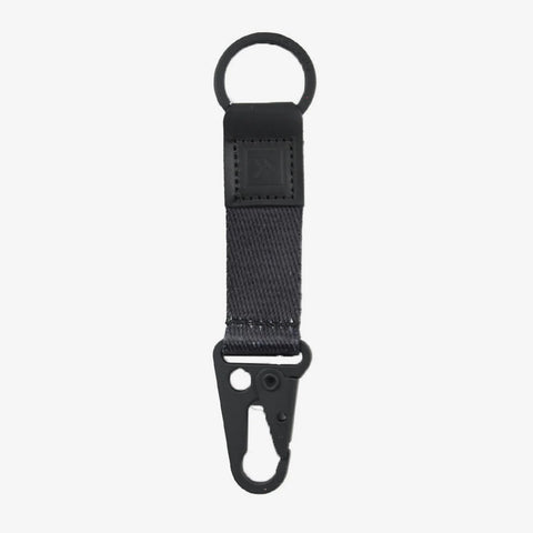 THREAD BLACK KEYCHAIN