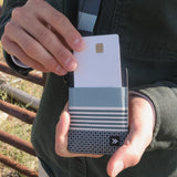 THREAD SANDERS STONE VERTICAL WALLET