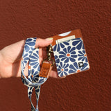 THREAD EMMELINE NAVY - VERTICAL LEATHER WALLET