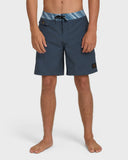 BILLABONG TRUE NORTH GARAGE LT 18”