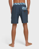 BILLABONG TRUE NORTH GARAGE LT 18”