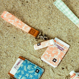 THREAD CORAL CRUSH - WRISTLET KEYCHAIN